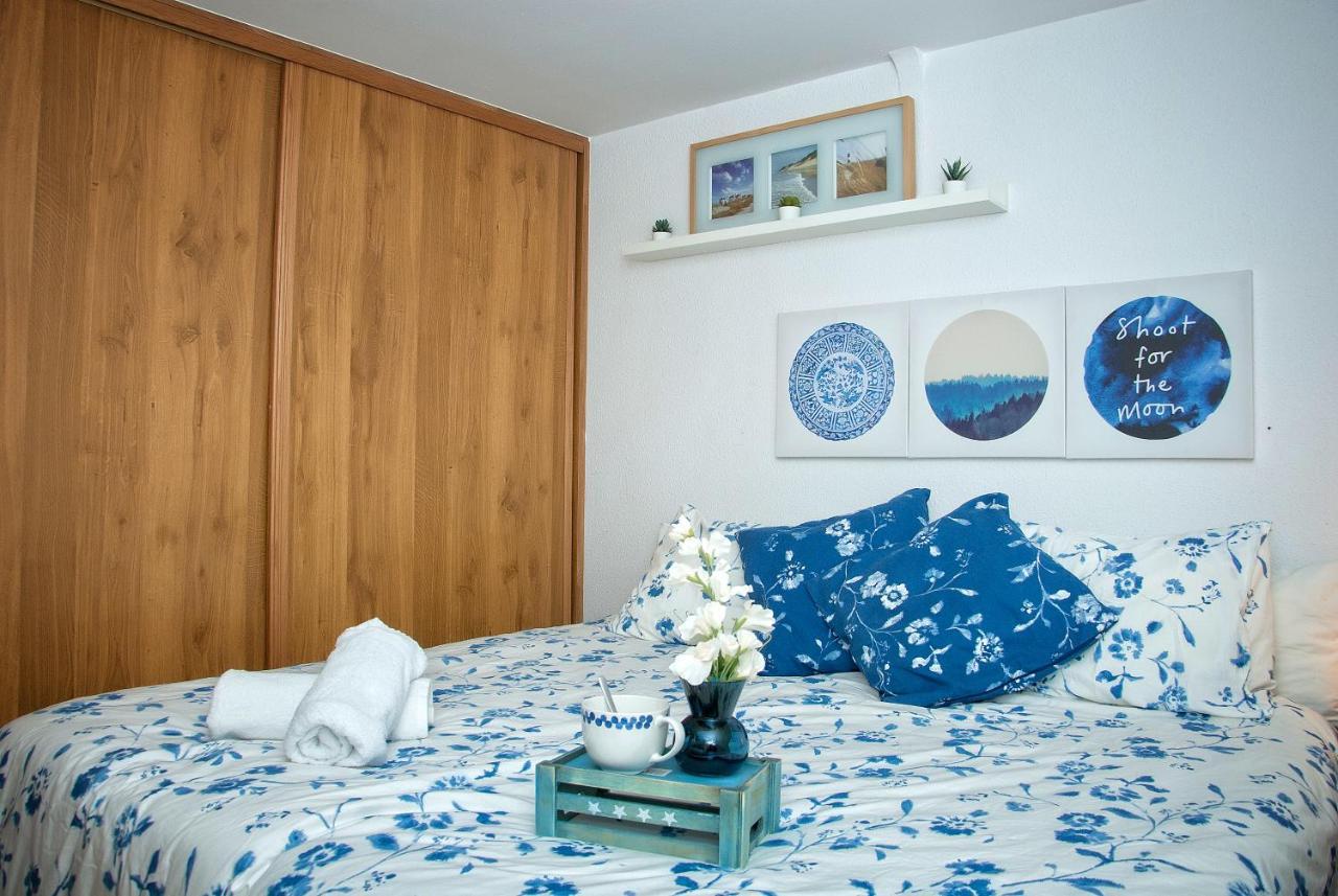 Lyrioshomes Apartamento Montano Center مالقة المظهر الخارجي الصورة